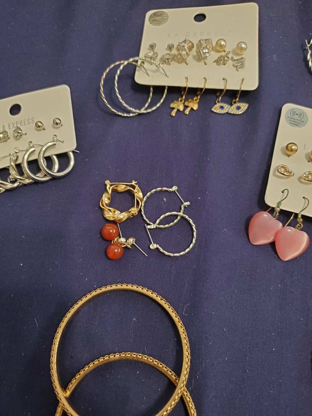 Mixed Earring & Bracelet Set - Picture 7 of 11